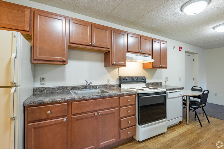 Regent-East Apartments